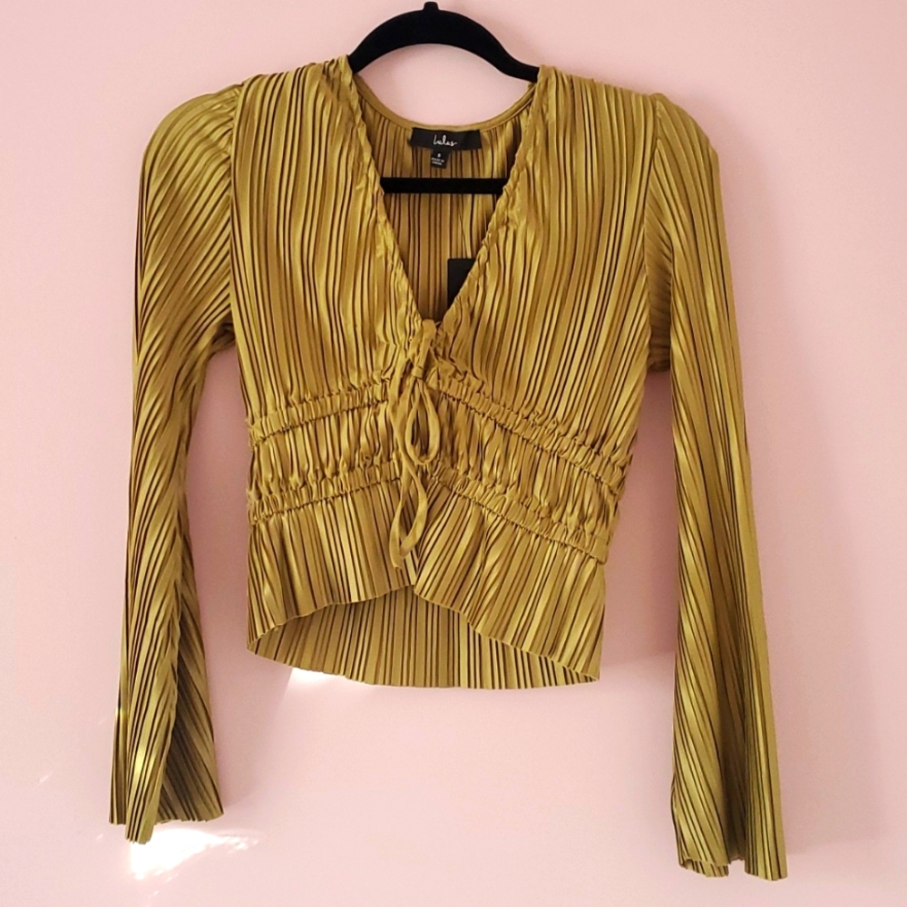 Lulu's Olive Green Pleated V-Neck Long Sleeve Blouse
